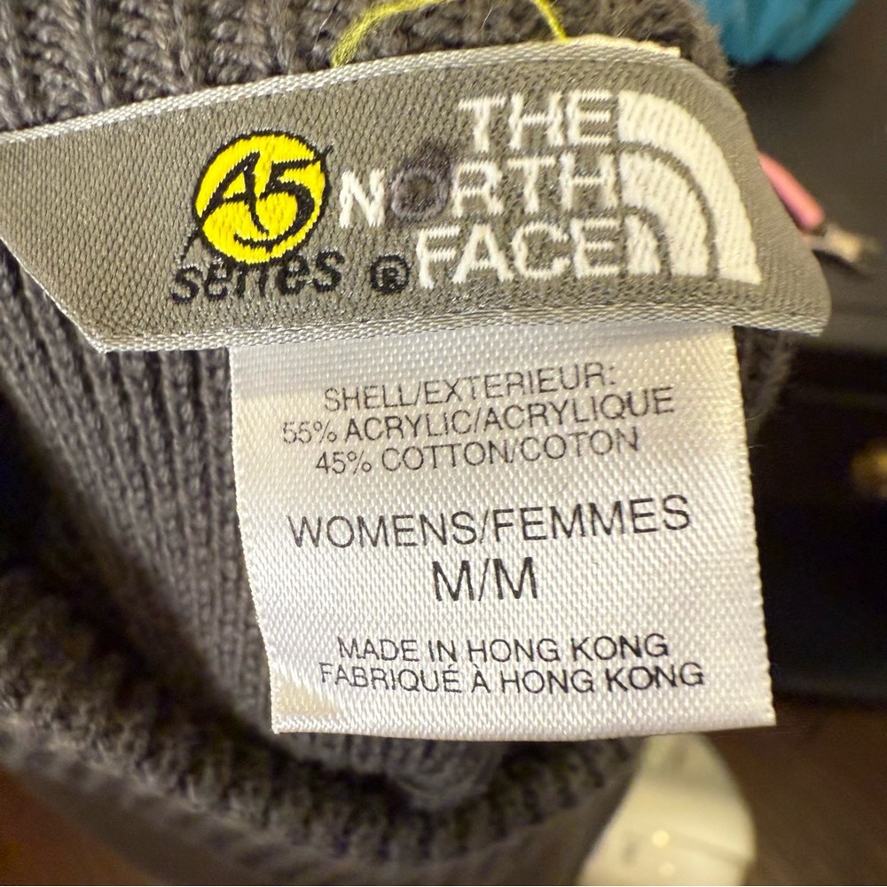 The North Face Women’s A5 Series Gray Fair Isles Style Sweater Sz M - Picture 6 of 11